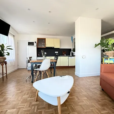 Centre Jolie Vue Spacieux アパート ディジョン