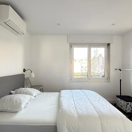 Dijon Centre Climatise 55 M Carre Avec Balcon